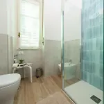 Terrazza Matteotti 23 - Ampio Appartamento-6 Posti-zona Centro-comodo Stazione *